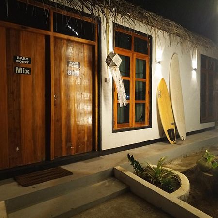 Surfing Lion Hostel Arugam Bay Eksteriør billede